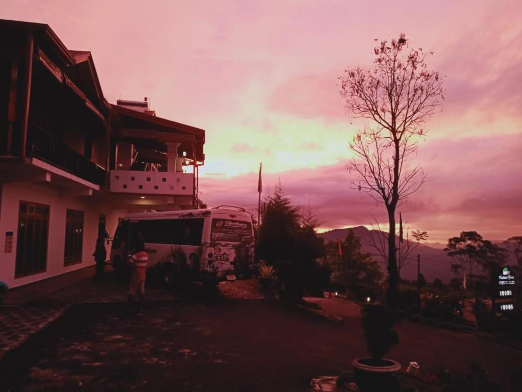Nature First Hotel Nuwara Eliya Exterior photo